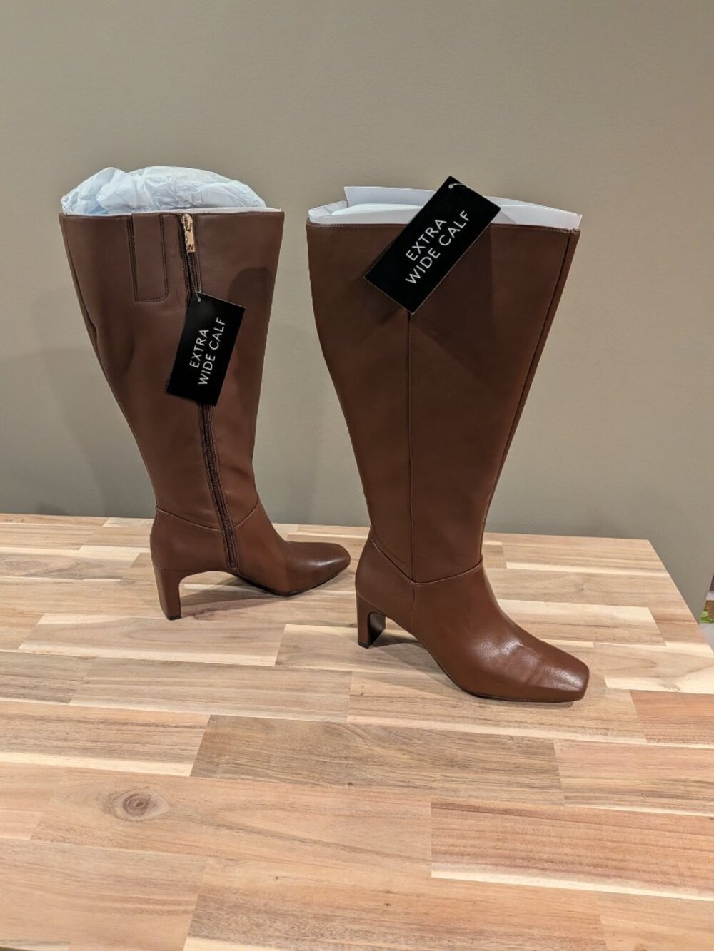 Naturalizer Nona Extra Wide Calf Knee High Boot Cappuccino Women's 7W NWT